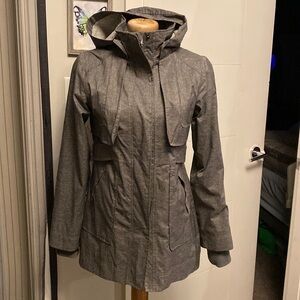 Three Stones womens fall/rain coat